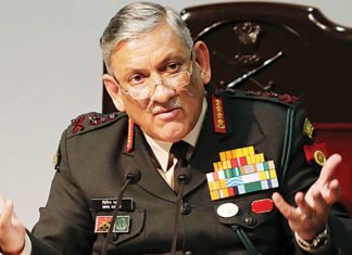 ਫੌਜ ਮੁਖੀ ਨੇ ਦਿੱਤਾ ਰਾਜਨੀਤਕ ਬਿਆਨ, ਹੰਗਾਮਾ