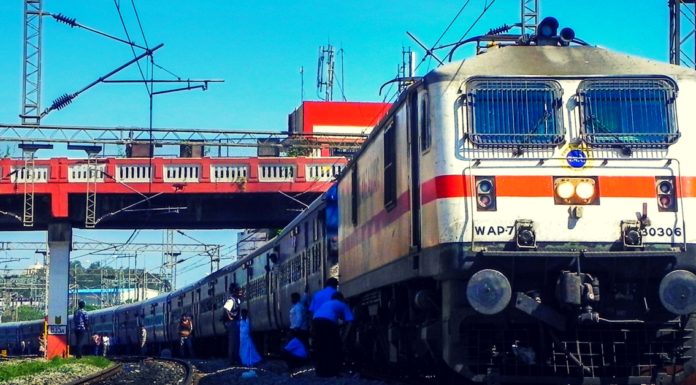 ਤਿਉਹਾਰਾਂ ਦੇ ਮੱਦੇਨਜ਼ਰ ਰੇਲਵੇ ਦਾ ਯਾਤਰੀਆਂ ਨੂੰ ਤੋਹਫਾ ! 2 ਤੇ 4 ਨਵੰਬਰ ਨੂੰ ਚਲਾਈਆਂ ਜਾਣਗੀਆਂ ਵਿਸ਼ੇਸ਼ ਰੇਲ ਗੱਡੀਆਂ