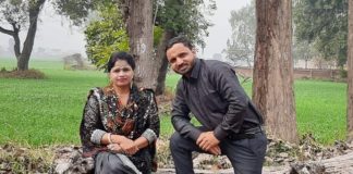 ਪੰਜਾਬੀ ਗਾਇਕ ਜੋੜੀ ਨੇ ਗੋਦੀ ਮੀਡੀਆ ‘ਤੇ ਗਾਇਆ ਗਾਣਾ, ਰਵੀਸ਼ ਕੁਮਾਰ ਨੇ ਵੀ ਕੀਤੀ ਤਾਰੀਫ