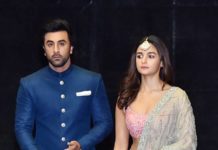 ਛੇਤੀ ਹੀ ਕਪੂਰ ਪਰਿਵਾਰ ਦੀ ਨੂੰਹ ਬਣੇਗੀ ਆਲਿਆ ! ਨੀਤੂ, ਰਣਬੀਰ ਦੇ ਨਾਲ ਸੋਸ਼ਲ ਮੀਡੀਆ ਤੇ ਤਸਵੀਰਾਂ ਹੋ ਰਹੀਆਂ ਵਾਇਰਲ