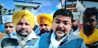 Video : ਪੰਜਾਬ ‘ਚ ਆਪ ਦੀ ਜਿੱਤ ਤੇ ਆਪ ਵਰਕਰ ਬੋਲੇ- ਦਿੱਲੀ ਹਮਾਰੀ ਹੈ, ਅੱਗੇ ਪੰਜਾਬ ਦੀ ਵਾਰੀ ਹੈ, ਵੇਖੋ ਵੀਡਿਉ