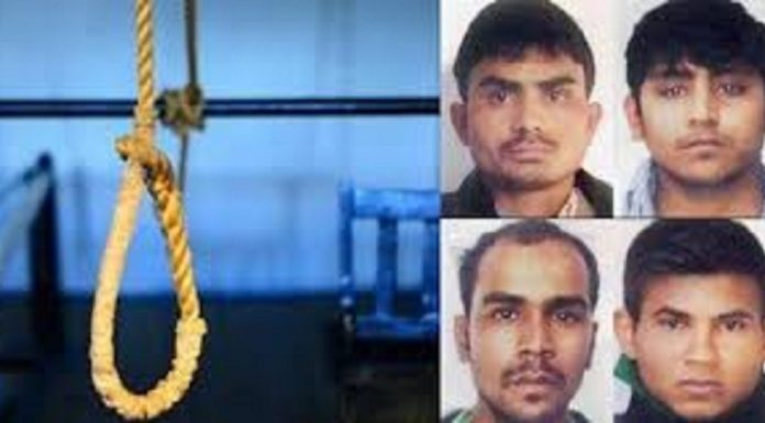 ਨਿਰਭਯਾ ਕੇਸ: ਕੋਰਟ ‘ਚ ਫੁੱਟ ਫੁੱਟ ਕੇ ਰੋਈ ਨਿਰਭਯਾ ਦੀ ਮਾਂ, ਕਿਹਾ- ਮੇਰਾ ਭਰੋਸਾ ਟੁੱਟ ਰਿਹਾ ਹੈ, ਕੋਰਟ ਨੂੰ ਸਮਝ ਕਿਉਂ ਨਹੀਂ ਆ ਰਿਹਾ