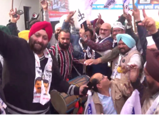 Video : ਆਪ ਦੀ ਜਿੱਤ ‘ਤੇ ਦਿੱਲੀ ਤੋਂ ਪੰਜਾਬ ਤੱਕ ਜ਼ਸ਼ਨ, ਵੋਖੋ ਵੀਡਿਓ