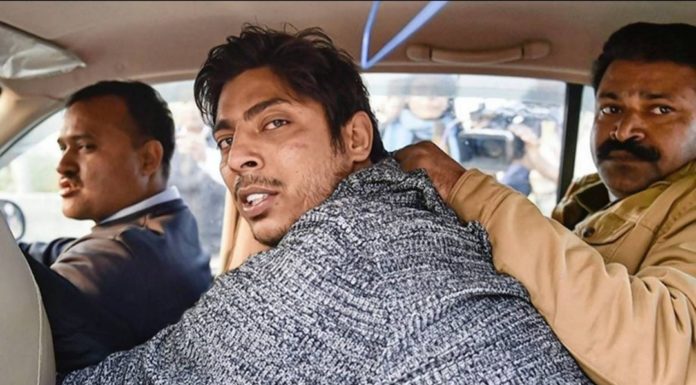 Video : ਸ਼ਾਹੀਨ ਬਾਗ਼ ਨੇੜੇ ਫਾਇਰਿੰਗ ਕਰਣ ਵਾਲੇ ਮੁੰਡੇ ਨੇ ਕਿਹਾ- ਮੁਲਕ ‘ਚ ਸਿਰਫ ਹਿੰਦੂਆਂ ਦੀ ਚੱਲੇਗੀ