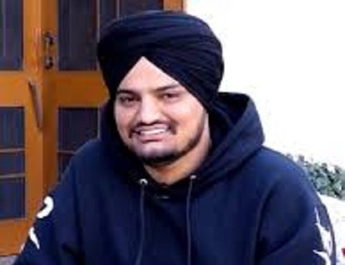 ਬ੍ਰੇਕਿੰਗ ਨਿਉਜ : ਸਿੱਧੂ ਮੂਸੇਵਾਲਾ ਦੇ ਖਿਲਾਫ ਪੰਜਾਬ ਪੁਲਿਸ ਨੇ ਲੁੱਕ ਆਊਟ ਨੋਟਿਸ ਜਾਰੀ ਕੀਤਾ, ਨਹੀਂ ਜਾ ਸਕੇਗਾ ਦੇਸ਼ ਛੱਡ ਕੇ