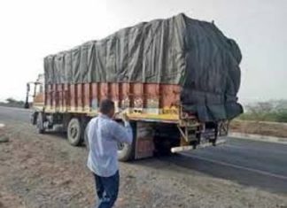 ਟਰੱਕ ਡਰਾਈਵਰ ਨੂੰ ਗੋਲੀ ਮਾਰ ਕੇ ਨਕਦੀ ਤੇ ਮੋਬਾਇਲ ਲੁੱਟ ਕੇ ਲੁਟੇਰੇ ਫਰਾਰ