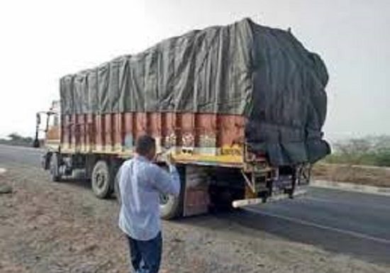 ਟਰੱਕ ਡਰਾਈਵਰ ਨੂੰ ਗੋਲੀ ਮਾਰ ਕੇ ਨਕਦੀ ਤੇ ਮੋਬਾਇਲ ਲੁੱਟ ਕੇ ਲੁਟੇਰੇ ਫਰਾਰ