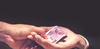 ਜਲੰਧਰ ‘ਚ 5,000 ਰੁਪਏ ਰਿਸ਼ਵਤ ਲੈਂਦਾ ਪਟਵਾਰੀ ਵਿਜੀਲੈਂਸ ਵੱਲੋਂ ਗ੍ਰਿਫ਼ਤਾਰ