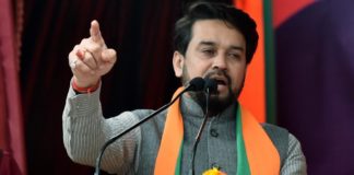 ਲੋਕਸਭਾ ‘ਚ ਅਨੁਰਾਗ ਠਾਕੁਰ ਵਿਰੁੱਧ ਨਾਅਰੇਬਾਜ਼ੀ, ਗੋਲੀ ਮਾਰਨਾ ਬੰਦ ਕਰੋ, ਦੇਸ਼ ਤੋੜਨਾ ਬੰਦ ਕਰੋ