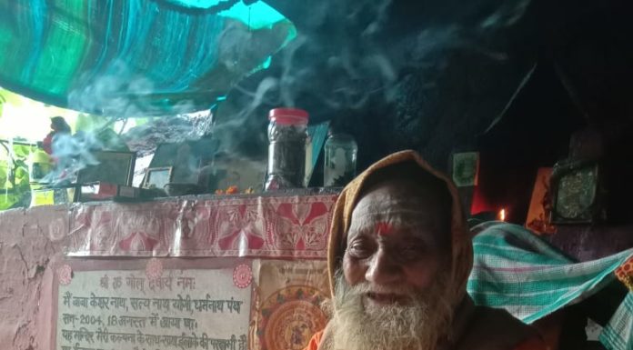 ਦੂਜੀ ਵਿਸ਼ਵ ਜੰਗ ਲੜ ਚੁੱਕੇ 103 ਸਾਲ ਦੇ ਮਹੰਤ ਦਾ ਕਤਲ, ਗੂਗਲ ‘ਤੇ ਵੀ ਇਸ ਉਮਰ ਦੇ ਕਿਸੇ ਇਨਸਾਨ ਦੇ ਕਤਲ ਬਾਰੇ ਕੋਈ ਜਾਣਕਾਰੀ ਨਹੀਂ