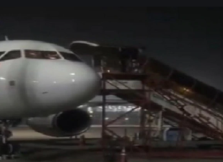 COVID-19 ਦਾ ਖੋਫ : ਪਾਇਲਟ ਨੇ ਹਵਾਈ ਜਹਾਜ਼ ਦੇ ਕਾਕਪਿੱਟ ਤੋਂ ਮਾਰੀ ਛਾਲ