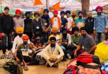 ਦੇਸ਼-ਵਿਦੇਸ਼ ਤੋਂ ਸ਼੍ਰੀ ਆਨੰਦਪੁਰ ਸਾਹਿਬ ਹੋਲਾ-ਮੁਹੱਲਾ ਪਹੁੰਚ ਰਹੀ ਸੰਗਤ, ਖਾਲਸਾ ਸੇਵਕ ਜੱਥਾ ਕਾਲੇਕੇ ਦੇ ਸੇਵਾਦਾਰ ਸੁਰੱਖਿਆ ਨੂੰ ਬਣਾ ਰਹੇ ਯਕੀਨੀ