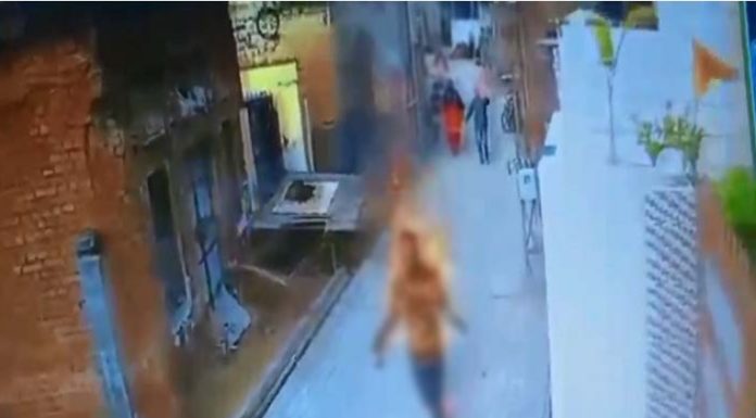 ਪ੍ਰੇਮਿਕਾ ਦੇ ਘਰ ਸਾਹਮਣੇ ਆਸ਼ਕ ਨੇ ਖੁਦ ਨੂੰ ਲਾਈ ਅੱਗ