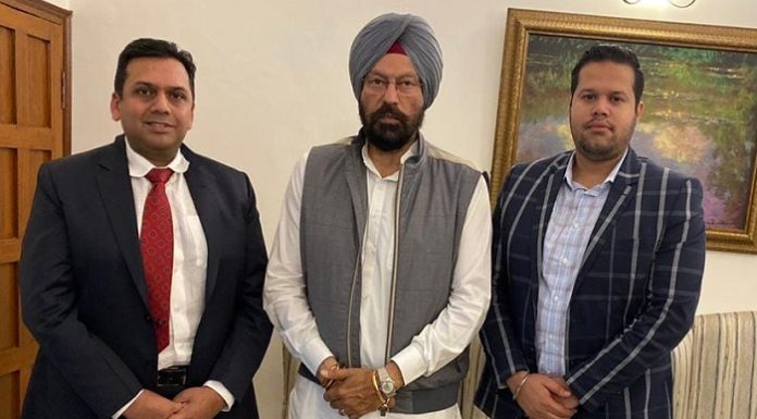 ਐਨਆਰਆਈ ਮਾਮਲਿਆਂ ਦੇ ਮੰਤਰੀ ਰਾਣਾ ਗੁਰਮੀਤ ਨਾਲ ਮਿਲੇ ਕਰਨ ਰੰਧਾਵਾ, ਕਿਹਾ – ਰੁਜਗਾਰ ਦੇ ਮੌਕੇ ਸਿਰਜਣਾ ਹੀ ਮੰਤਵ : ਕਰਨ ਰੰਧਾਵਾ