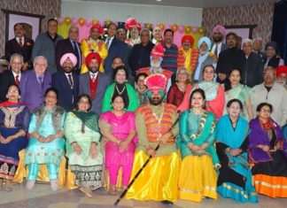 ਅੰਮ੍ਰਿਤਸਰ : ਮੈਡੀਕਲ ਕਾਲਜ ਦੇ 1970 ਬੈਚ ਦੇ ਡਾਕਟਰਾਂ ਨੇ ‘ਜੋਸ਼-ਏ-ਜਵਾਨੀ’ ਦੇ ਨਾਲ ਮਨਾਈ ਗੋਲਡਨ ਜੁਬਲੀ