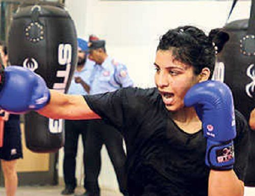 ਲੁਧਿਆਣਾ ਦੀ ‘ਸਿਮਰ ਚਕਰ’ ਬਣੀ ਉਲੰਪਿਕ ਖੇਡਾਂ ‘ਚ ਕੁਆਲੀਫ਼ਾਈ ਹੋਣ ਵਾਲੀ ਪਹਿਲੀ ਪੰਜਾਬਣ ਮੁੱਕੇਬਾਜ਼