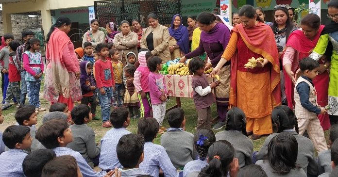 ਸਰਕਾਰੀ ਪ੍ਰਾਇਮਰੀ ਸਕੂਲ ਆਬਾਦਪੁਰਾ ਵਿੱਚ ਕੈਪਟਨ ਅਮਰਿੰਦਰ ਸਿੰਘ ਦਾ ਜਨਮਦਿਨ ਮਨਾਇਆ