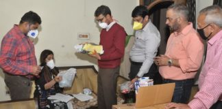 ਜਲੰਧਰ ‘ਚ ਮਾਸਕ-ਸੈਨੀਟਾਇਜ਼ਰ ਦੀ ਕਾਲਾ ਬਾਜ਼ਾਰੀ ਕਰਨ ਵਾਲਿਆਂ ‘ਤੇ ਛਾਪੇਮਾਰੀ, 7000 ਤੋਂ ਵੱਧ ਮਾਸਕ ਬਰਾਮਦ