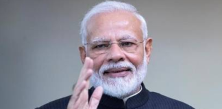 ਪ੍ਰਧਾਨ ਮੰਤਰੀ ਨਰਿੰਦਰ ਮੋਦੀ ਨੇ ਨਰਸ ਨੂੰ ਫੋਨ ‘ਤੇ ਪੁੱਛਿਆ ਕੀ ਉਹ ਕਿਵੇਂ ਦੂਰ ਕਰਦੇ ਹਨ ਮਰੀਜ਼ਾਂ ਦਾ ਡਰ