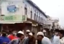 ਕੋਰੋਨਾ : ਰਿਸ਼ਤੇਦਾਰ ਨਹੀਂ ਆਏ, ਮੁਸਲਮਾਨਾਂ ਨੇ ਅਰਥੀ ਨੂੰ ਦਿੱਤਾ ਮੋਢਾ, ਰਾਮ ਨਾਮ ਸਤ ਕਰਦੇ ਲੈ ਗਏ ਸ਼ਮਸ਼ਾਨ ਘਾਟ