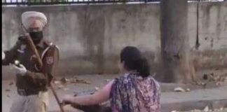 ਕਰਫ਼ਿਊ ਦੌਰਾਨ ਇਕ ਔਰਤ ਨੂੰ ਰੋਕਣ ‘ਤੇ ਪੁਲਿਸ ਨੂੰ ਹੋਣਾ ਪਿਆ ਗਾਲ਼ੀ-ਗਲੋਚ ਦਾ ਸ਼ਿਕਾਰ