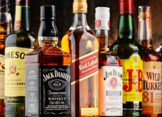 ਸ਼ਰਾਬ ਪੀਣ ਵਾਲੇ ਨਾ ਹੋਣ ਪਰੇਸ਼ਾਨ, ਜਲਦ ਮਿਲੇਗੀ ਸ਼ਰਾਬ ਦੇ ਠੇਕੇ ਖੋਲ੍ਹਣ ‘ਚ ਥੋੜੀ ਢਿੱਲ