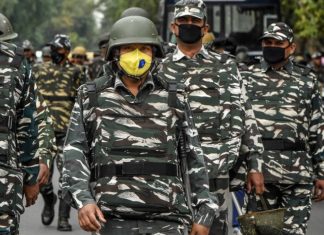 ਦੇਸ਼ ‘ਚ ਲੋਕ ਉਡਾ ਰਹੇ ਨੇ ਲੌਕਡਾਊਨ ਦੀਆਂ ਧੱਜੀਆਂ, ਫੌਜ ਤਾਇਨਾਤ ਕਰਨ ਦੀ ਪਟੀਸ਼ਨ ਪਹੁੰਚੀ ਸੁਪਰੀਮ ਕੋਰਟ