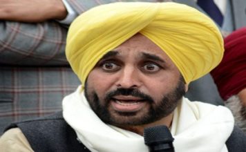 ਟਰੰਪ ਨਾਲ ਆਪਣੀ ਦੋਸਤੀ ਦਾ ਭਾਰਤੀ ਵਿਦਿਆਰਥੀਆਂ ਨੂੰ ਫ਼ਾਇਦਾ ਦਿਵਾਉਣ ਮੋਦੀ- ਪੜ੍ਹੋ ਭਗਵੰਤ ਮਾਨ ਨੇ ਅਜਿਹਾ ਕਿਉਂ ਕਿਹਾ?