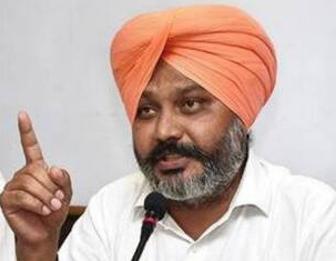 ਫੀਸਾਂ ‘ਚ ਆਪਹੁਦਰੀ ਨੇ ਸਰਕਾਰ ਦੀ ਮੈਡੀਕਲ ਸਿੱਖਿਆ ਮਾਫ਼ੀਆ ਨਾਲ ਮਿਲੀਭੁਗਤ ਦੀ ਪੋਲ ਖੋਲੀ : ਹਰਪਾਲ ਚੀਮਾ