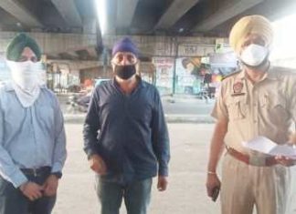 ਲੌਕਡਾਊਨ ਕਾਨੂੰਨ ਫਾਲੋ ਕਰਵਾਉਂਦਿਆਂ ਗੋਰਾਇਆ ‘ਚ ASI ਨੇ ਕੀਤੀ ਬਦਤਮੀਜੀ, ਐਸਐਸਪੀ ਨੂੰ ਸ਼ਿਕਾਇਤ