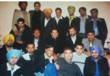 ਤੁਸੀਂ ਸ਼ਾਇਦ ਹੀ 1 ਫ੍ਰੇਮ ‘ਚ ਵੇਖੇ ਹੋਣਗੇ ਇੰਨੇ ਸਾਰੇ ਕਲਾਕਾਰ – ਕਮੈਂਟ ‘ਚ ਕਲਾਕਾਰਾਂ ਦਾ ਨਾਂ ਲਿਖ ਕੇ ਦਸੋ ਤੁਸੀਂ ਕਿਸ-ਕਿਸਨੂੰ ਪਛਾਣਦੇ ਹੋ…