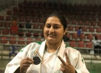 ਮੇਰੀ ਡਾਇਰੀ ਦੇ ਪੰਨੇ – ਬਣਦੀ ਢਹਿੰਦੀ ਜ਼ਿੰਦਗੀ