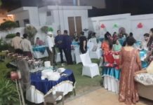 ਲੌਕਡਾਊਨ ‘ਚ ਘਰ ਦੀ ਛੱਤ ‘ਤੇ ਚਲ ਰਹੀ ਸੀ ਪਾਰਟੀ, ਪਹੁੰਚ ਗਈ ਪੁਲਿਸ