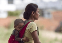 ਕਾਂਗਰਸ ਦੇ ਬੁਲਾਰੇ ਰਣਦੀਪ ਸੁਰਜੇਵਾਲਾ ਨੇ 2012 ਦੀ ਫੋਟੋ ਨੂੰ ‘ਨਿਊ ਇੰਡੀਆ ਦਾ ਸੱਚ’ ਕਹਿ ਕੇ ਕੀਤਾ ਸ਼ੇਅਰ