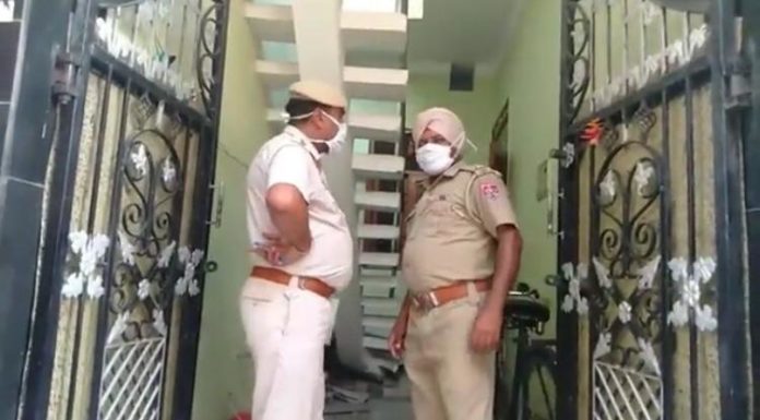 ਜਲੰਧਰ ਦੇ ਗੁਰੂ ਨਾਨਕ ਪੂਰਾ ਵੈਸਟ ‘ਚ ਸਨਸਨੀਖੇਜ਼ ਵਾਰਦਾਤ- ਬਜੁਰਗ ਦਾ ਬੇਰਹਿਮੀ ਨਾਲ ਕਤਲ, ਬੇਟਾ ਪੁਲਿਸ ਗਿਰਫਤ ‘ਚ