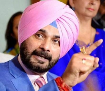 ਨਵਜੋਤ ਸਿੰਘ ਸਿੱਧੂ ਦੇ ਘਰ ਦੇ ਬਾਹਰ 3 ਦਿਨਾਂ ਤੋਂ ਬਿਹਾਰ ਪੁਲਿਸ, ਪੜ੍ਹੋ – ਕੀ ਹੈ ਪੂਰਾ ਮਾਮਲਾ