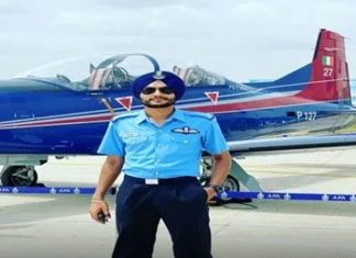 ਲੰਬੀ ਪਿੰਡ ਦੇ ਗਰੀਬ ਕਿਸਾਨ ਦਾ ਬੇਟਾ ਬਣਿਆ ਏਅਰ ਫੋਰਸ ‘ਚ ਫਲਾਈਂਗ ਅਫ਼ਸਰ, ਪਰਿਵਾਰ ਨੂੰ ਸਫਲਤਾ ‘ਤੇ ਮਾਣ