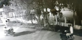 ਜਲੰਧਰ ਕ੍ਰਾਇਮ – ਕਾਲਿਆ ਕਲੌਨੀ ‘ਚ ਚੋਰੀ, ਬਾਇਕ ਸਵਾਰ ਐਡਵੋਕੇਟ ਦੀ ਕੋਠੀ ‘ਚੋਂ ਡਾਇਮੰਡ ਤੇ ਗਹਿਣੇ ਲੈ ਕੇ ਹੋਏ ਫਰਾਰ