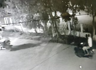 ਜਲੰਧਰ ਕ੍ਰਾਇਮ – ਕਾਲਿਆ ਕਲੌਨੀ ‘ਚ ਚੋਰੀ, ਬਾਇਕ ਸਵਾਰ ਐਡਵੋਕੇਟ ਦੀ ਕੋਠੀ ‘ਚੋਂ ਡਾਇਮੰਡ ਤੇ ਗਹਿਣੇ ਲੈ ਕੇ ਹੋਏ ਫਰਾਰ