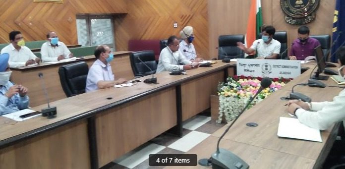 ਜਲੰਧਰ – ਡੀਸੀ ਵਲੋਂ ਮਾਈਕਰੋ ਸਮਾਲ ਅਤੇ ਮੀਡੀਅਮ ਇੰਟਰਪਰਾਜ਼ਿਜ ਨੂੰ ਮੈਕਸੀਮਮ ਮਾਈਲੇਜ ਆਫ ਐਮਰਜੰਸੀ ਕਰੈਡਿਟ ਲਾਈਨ ਗਾਰੰਟੀ ਸਕੀਮ ਦਾ ਲਾਭ ਉਠਾਉਣ ਦਾ ਸੱਦਾ