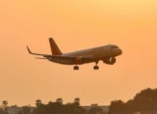 ਵੱਖ-ਵੱਖ ਸਮੇਂ ਉਡਾਣਾਂ ਦੇ ਆਗਮਨ ਨੂੰ ਮਨਜ਼ੂਰੀ, ਮੋਹਾਲੀ ਤੇ ਅੰਮ੍ਰਿਤਸਰ ਹਵਾਈ ਅੱਡਿਆਂ ‘ਤੇ ਦਿਨ ‘ਚ ਸਿਰਫ 2 ਉਡਾਣਾਂ ਦੀ ਆਗਿਆ