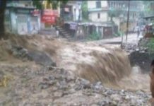 ਉਤਰਾਖੰਡ ‘ਚ ਬੱਦਲ ਫਟਣ ਨਾਲ ਤਬਾਹੀ, 3 ਮੌਤਾਂ, ਪੰਜਾਬ ਸਮੇਤ ਕਈ ਰਾਜਾਂ ‘ਚ ਭਾਰੀ ਮੀਂਹ ਦੀ ਚੇਤਾਵਨੀ