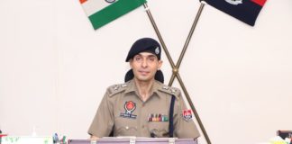 ਨਸ਼ਿਆਂ ਅਤੇ ਸ਼ਰਾਬ ਦੀ ਸਮੱਗਲਿੰਗ ਨੂੰ ਖ਼ਤਮ ਕਰਨਾ ਹੋਵੇਗੀ ਮੁੱਖ ਤਰਜੀਹ- SSP ਸਤਿੰਦਰ ਸਿੰਘ