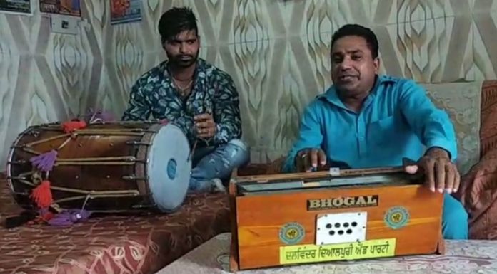 ਕੋਰੋਨਾ ਕਰਕੇ ਨਹੀਂ ਲੱਗ ਰਹੇ ਗਾਇਕਾਂ ਦੇ ਸੁਰ, ਘਰ ਹੀ ਚੱਲ ਰਿਹਾ ਰਿਆਜ਼