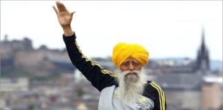 109 ਸਾਲਾਂ ਫੌਜਾ ਸਿੰਘ ਪਹੁੰਚੇ ਇੰਗਲੈਂਡ, ਕਿਹਾ ਸੀ – ਇੱਥੇ ਰਹਿ ਗਿਆ ਤਾਂ ਮਰ ਜਾਵਾਂਗਾ, ਲੰਡਨ ਪਹੁੰਚ ਗਿਆ ਤਾਂ 2-4 ਸਾਲ ਹੋਰ ਜੀਅ ਲਵਾਂਗਾ