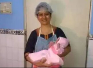 ਇਹ ਡਾਕਟਰ ਕੁੜੀ ਪੈਦਾ ਹੋਣ ‘ਤੇ ਵੰਡਦੀ ਹੈ ਮਠਿਆਈ, ਪਰਿਵਾਰ ਤੋਂ ਨਹੀਂ ਲੈਂਦੀ ਕੋਈ ਵੀ ਜਣੇਪਾ ਫੀਸ