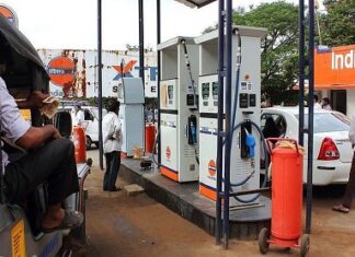 3 ਮਹੀਨਿਆਂ ‘ਚ 11 ਰੁਪਏ ਵਧੀ ਪੈਟਰੋਲ ਦੀ ਕੀਮਤ, ਜਾਣੋਂ ਹੁਣ ਕੀ ਹੈ ਰੇਟ