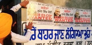 ਸੁਮੇਧ ਸੈਣੀ ਦੇ ਜੱਦੀ ਪਿੰਡ ਕੁਰਾਲਾ ਕਲਾਂ ‘ਚ ਵੀ ਲੱਗੇ “ਸੁਮੇਧ ਸੈਣੀ ਭਗੌੜਾ” ਦੇ ਪੋਸਟਰ