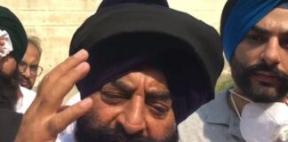 ਅਕਾਲੀ ਦਲ ਦੇ ਸਾਬਕਾ ਵਿਧਾਇਕ ਮੱਕੜ ਨੂੰ ਦੇਖਦਿਆਂ ਹੀ ਲੱਗੇ ‘ਮੋਦੀ ਦੇ ਯਾਰ ਮੁਰਦਾਬਾਦ’ ਦੇ ਨਾਅਰੇ, ਵੇਖੋ ਵੀਡੀਓ