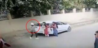 ਉਦਾਸ ਖ਼ਬਰ : ਪੇਪਰ ਦੇ ਕੇ ਕਾਲਜ ‘ਚੋਂ ਬਾਹਰ ਨਿਕਲ ਰਹੀ ਵਿਦਿਆਰਥਣ ਦੀ ਮਾਂ ਤੇ ਭਰਾ ਸਾਹਮਣੇ ਗੋਲੀਆਂ ਮਾਰ ਕੇ ਹੱਤਿਆ, ਦੇਖੋ ਵੀਡੀਓ